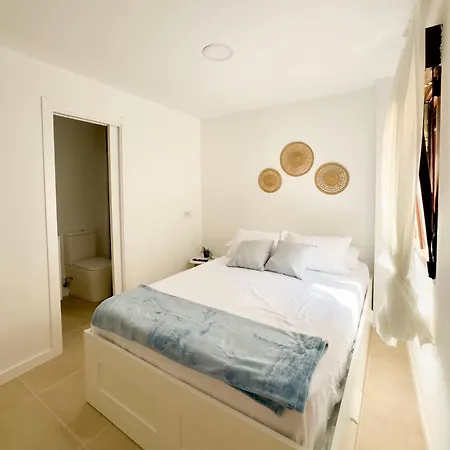 Hawkins Costa 3a Apartment Algeciras
